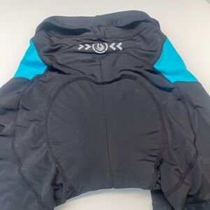 beroy bike shorts. Great condition. Black with turquoise side stripe